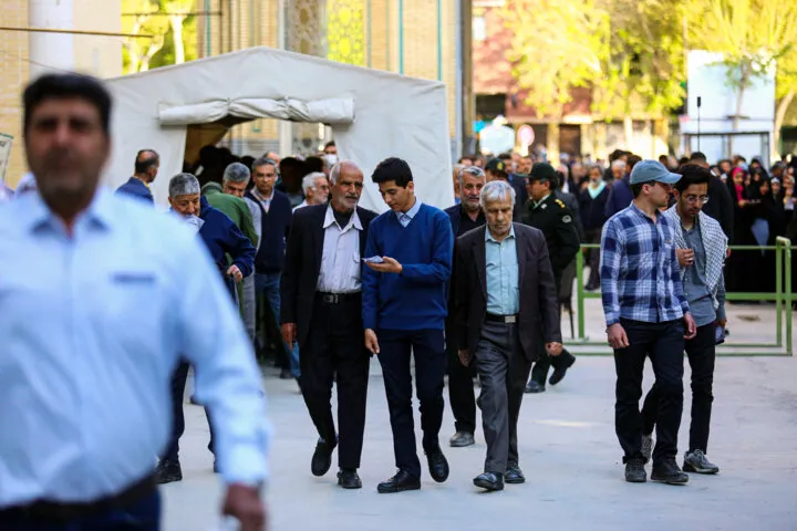 اقامه نماز عید سعید فطر در استان اصفهان