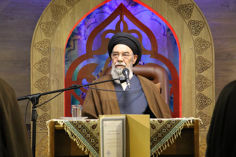 نماینده ولی فقیه اصفهان