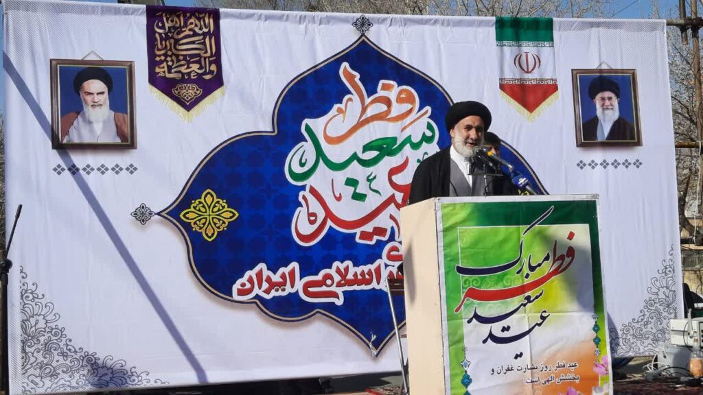 نماز عید سعید فطر در چهارمحال و بختیاری اقامه شد