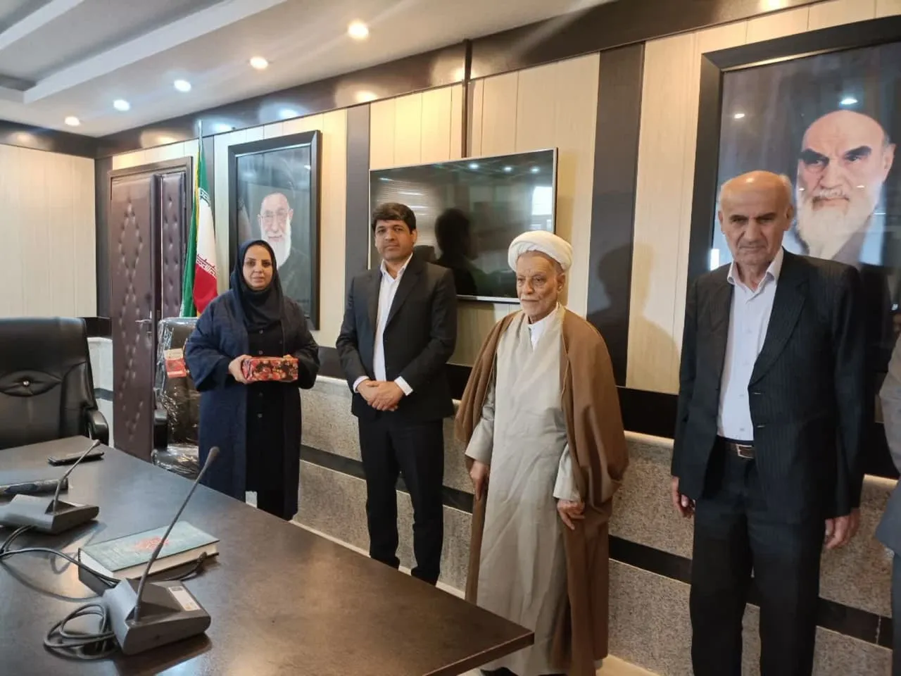 مراسم تقدیر از فعالان نماز اداره کل فنی و حرفه ای
