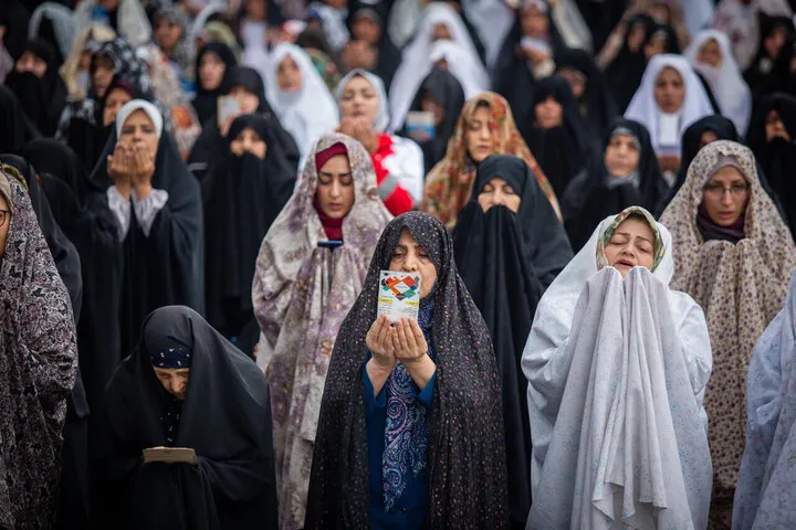نماز عید سعید فطر در سراسر سمنان استان سمنان برگزار شد