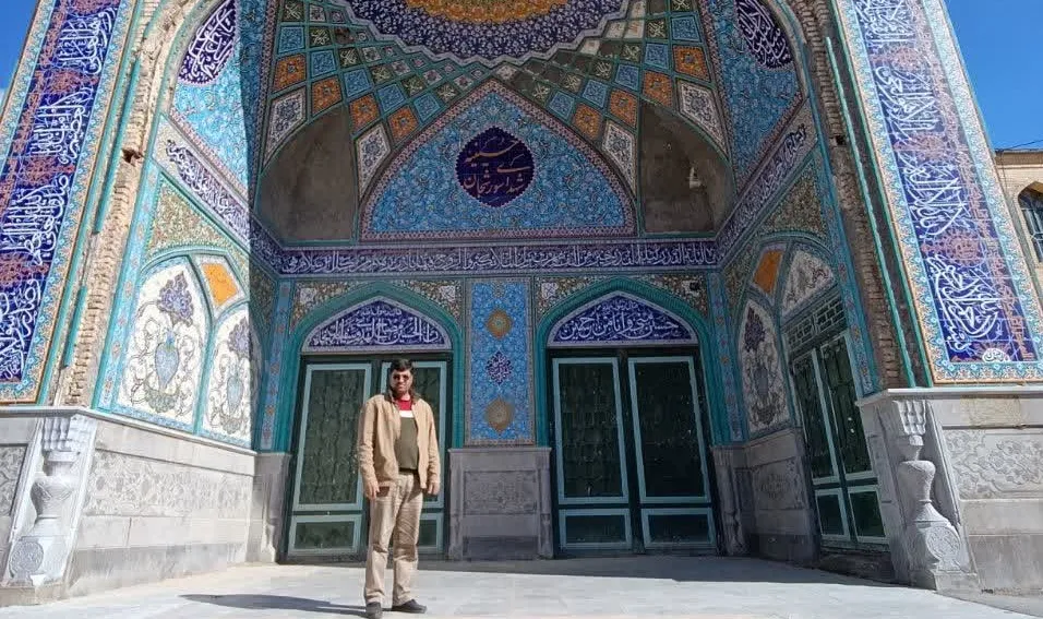 از نمازخانه ها بین راهی و خیمه های موقت اقامه نماز در شهرستان شهرکرد بازدید شد
