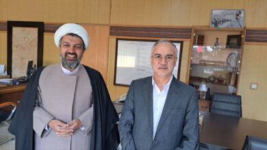 مدیر ستاد اقامه نماز استان صبح روز شنبه نهم فروردین ماه با حضور در استانداری با آقای اندرزگو