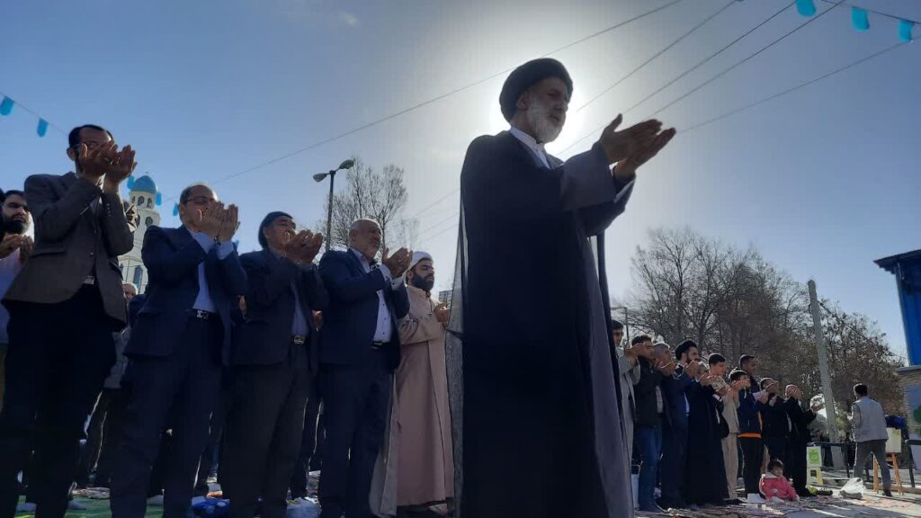 نماز عید سعید فطر در چهارمحال و بختیاری اقامه شد