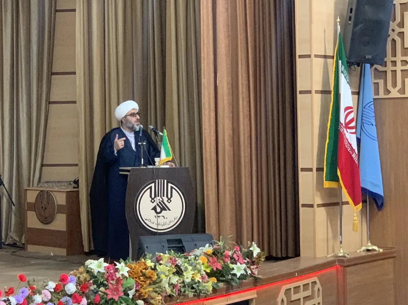 از ستاد اقامه نماز استان کردستان تقدیر شد