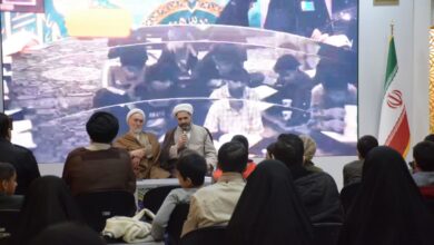 نشست فرهنگی ترویج معارف نماز در نمایشگاه بین المللی قرآن در حرم مطهر رضوی برگزار شد