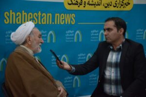 نشست فرهنگی ترویج معارف نماز در نمایشگاه بین المللی قرآن در حرم مطهر رضوی برگزار شد