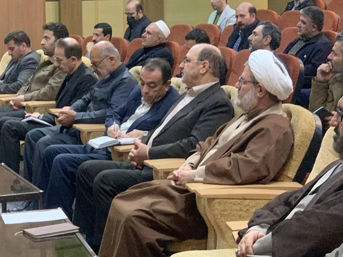 جلسه دوره آموزشی توجیهی دبیران شورای اقامه نماز دستگاه های اجرایی استان با حضور مدرس اعزامی از مرکز تخصصی نماز قم برگزار شد.