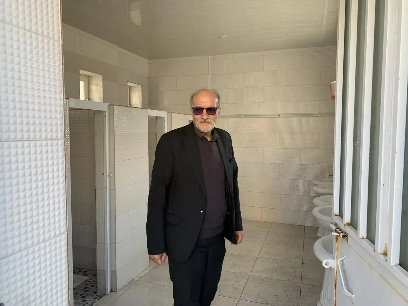 مدیر ستاد اقامه نماز استان کردستان از نمازخانه و سرویسهای بهداشتی مدارس سنندج بازدید کرد