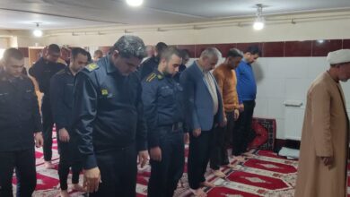 این برنامه معنوی که مطابق با دستورالعمل‌های سازمانی و تأکیدات مدیرکل زندان‌های استان و با پیگیری اداره فرهنگی تربیتی استان اجرا می‌شود، از ابتدای ماه مبارک رمضان با غبارروبی و نظافت عمومی مساجد زندان‌ها آغاز شده است.