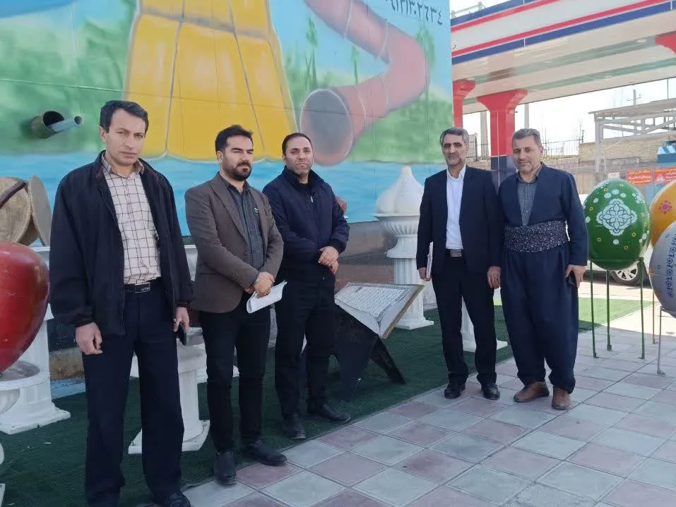 دبیر شورای اقامه نماز شهرستان دیواندره از نمازخانههای بینراهی بازدید کرد