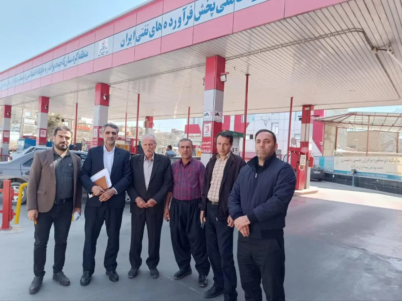 دبیر شورای اقامه نماز شهرستان دیواندره از نمازخانه‌های بین‌راهی بازدید کرد