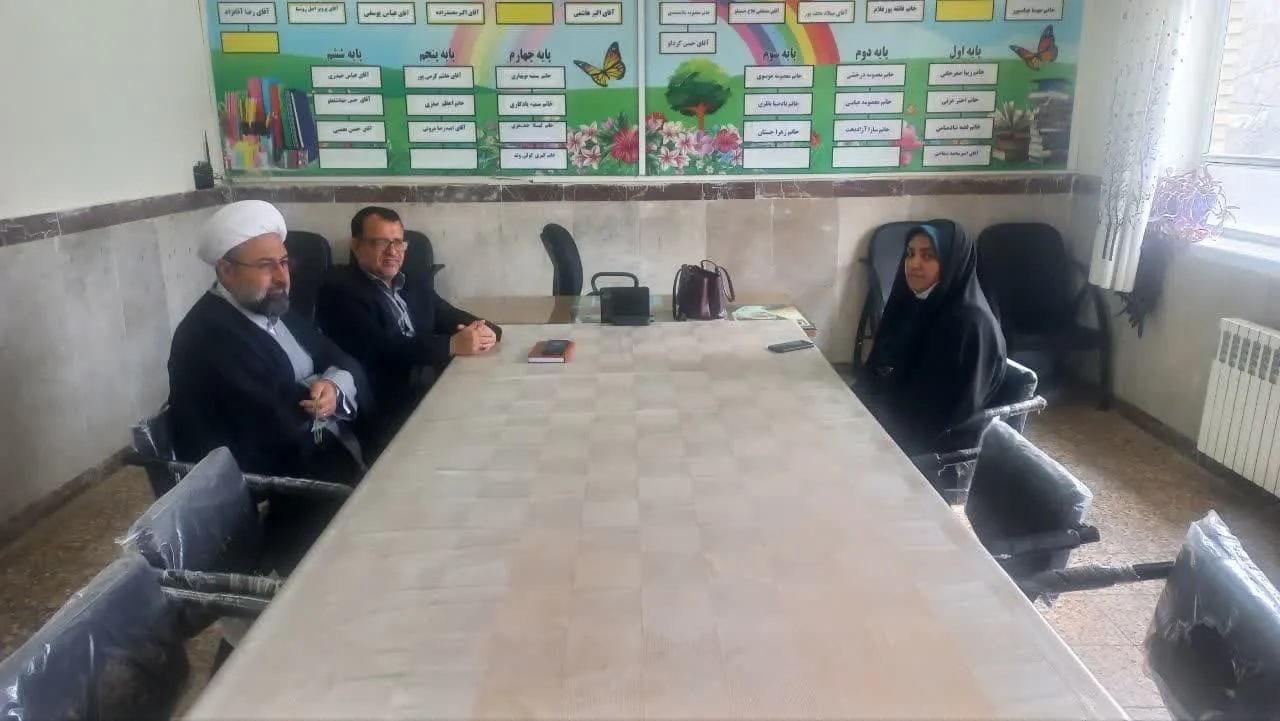 حضور اساتید مرکز تخصصی قم در شهرستان های البرز برای یک هفته متوالی