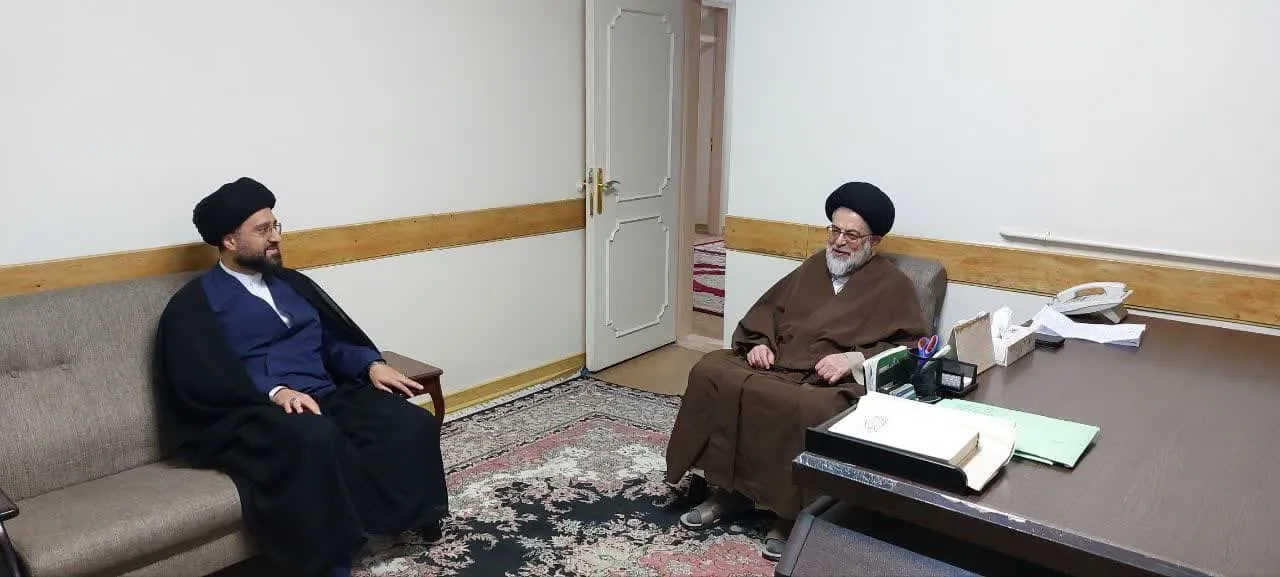 مدیر ستاد اقامه نماز استان تهران با امام جمعه شهر ری دیدار کرد