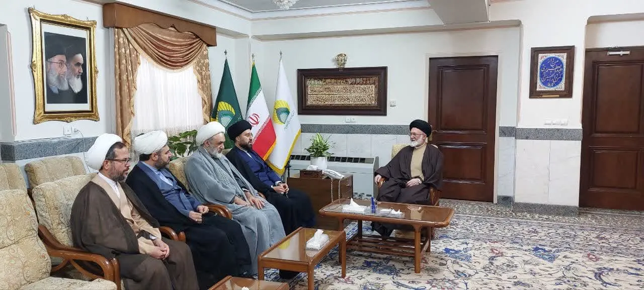 دیدار مدیر ستاد اقامه نماز استان با تولیت محترم آستان مقدس حرم حضرت عبدالعظیم حسنی