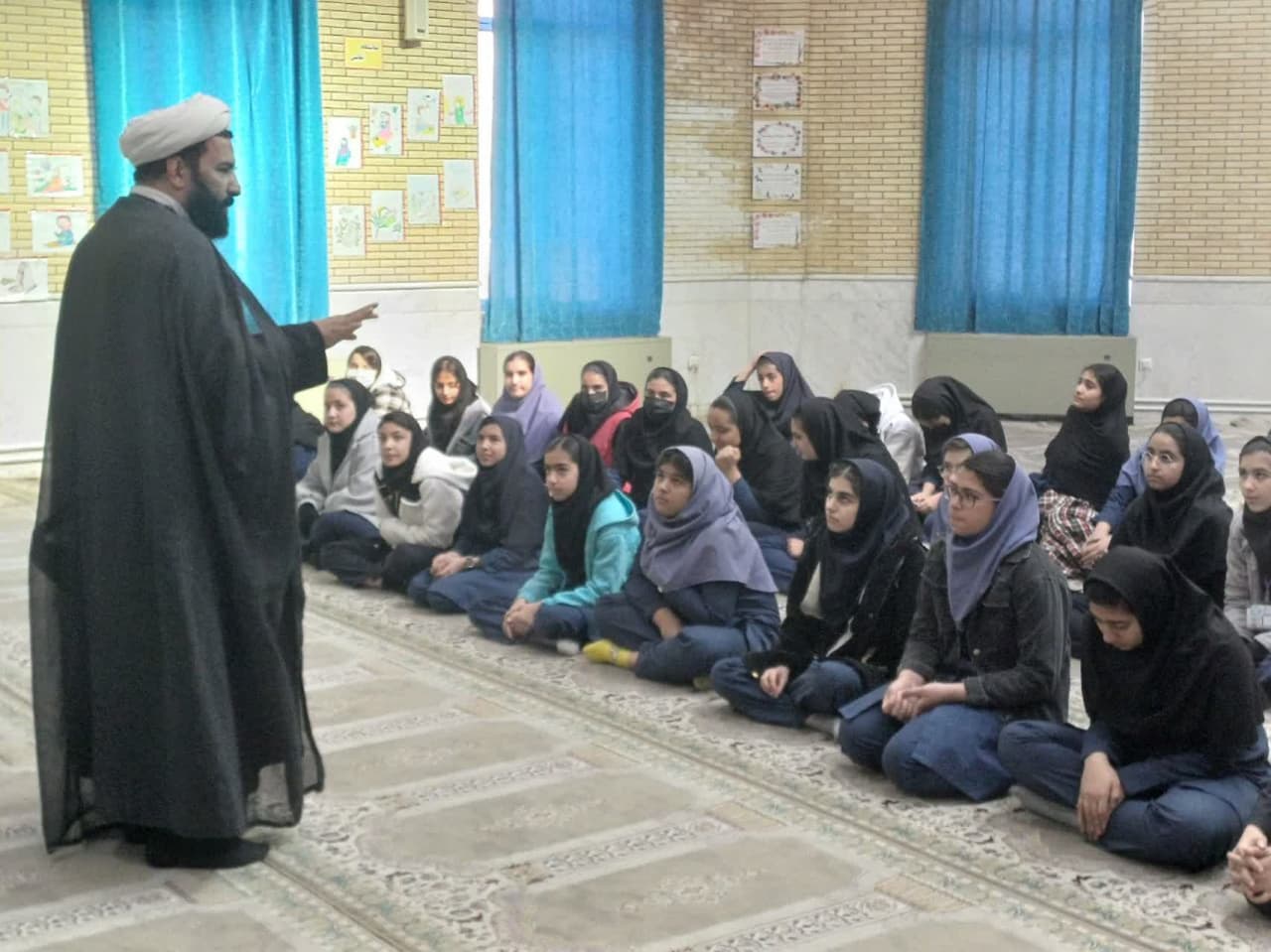 برگزاری بیش 200 نشستتخصصینماز ویژه دانشآموزانوخانواده در چهارمحالوبختیاری