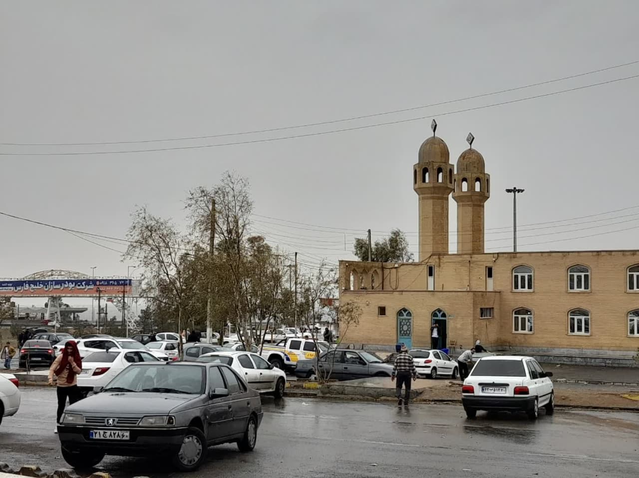 از نمازخانه ها و مساجد بین راهی بزرگراه قم تهران بازدید شد