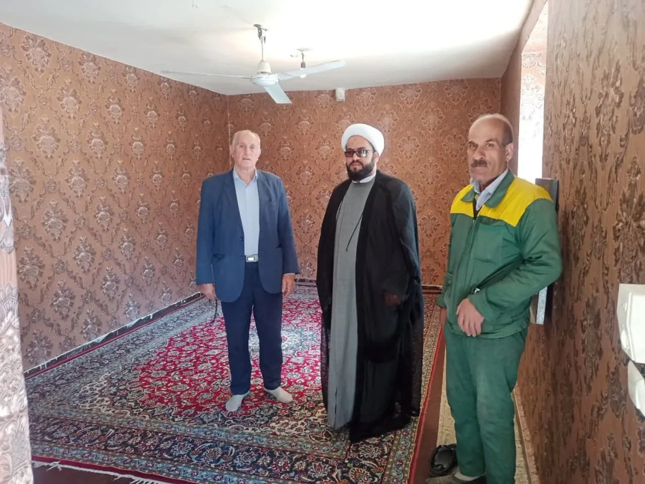 از اماکن اقامه نماز راه های مواصلاتی شهرستان خرم آباد به بروجرد و اراک بازدید شد