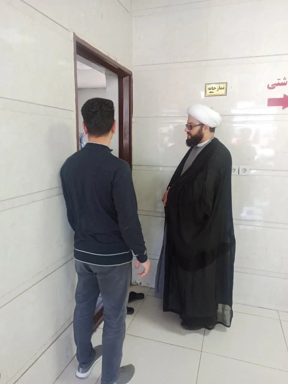 از اماکن اقامه نماز راه های مواصلاتی شهرستان خرم آباد به بروجرد و اراک بازدید شد
