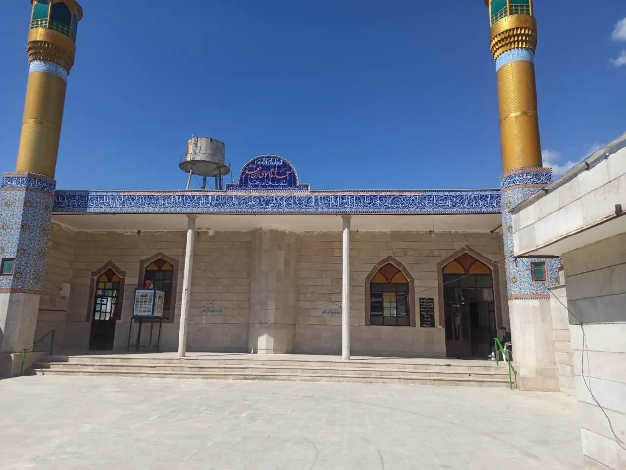 از اماکن اقامه نماز راه های مواصلاتی شهرستان خرم آباد به بروجرد و اراک بازدید شد