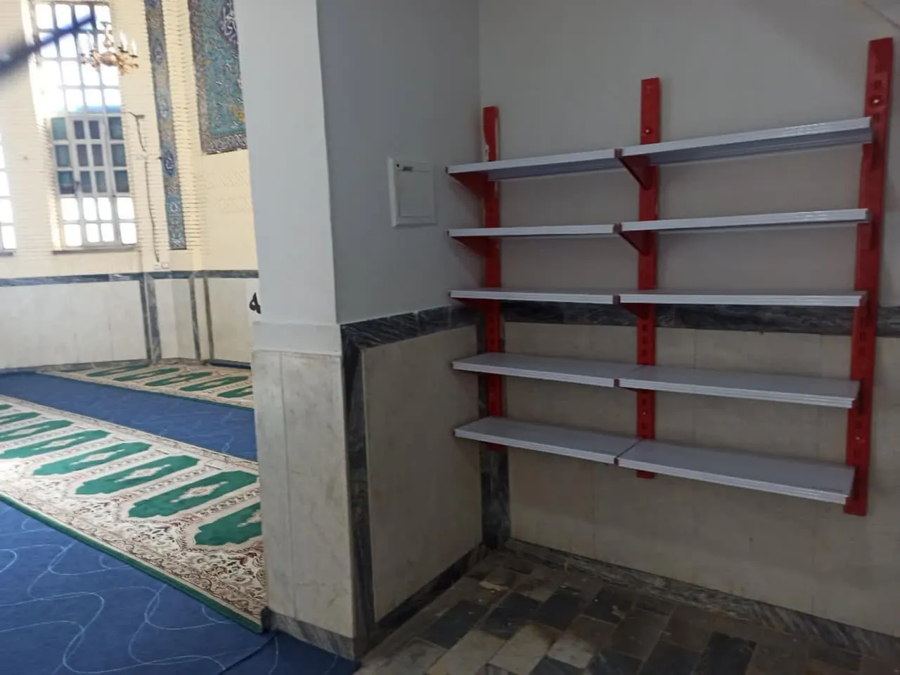 از اماکن اقامه نماز راه های مواصلاتی شهرستان خرم آباد به بروجرد و اراک بازدید شد