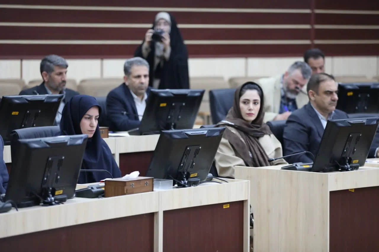 رسیدگی به وضیعت مساجد و نمازخانههای بینراهی در جلسه خدمات سفر استانداری البرز