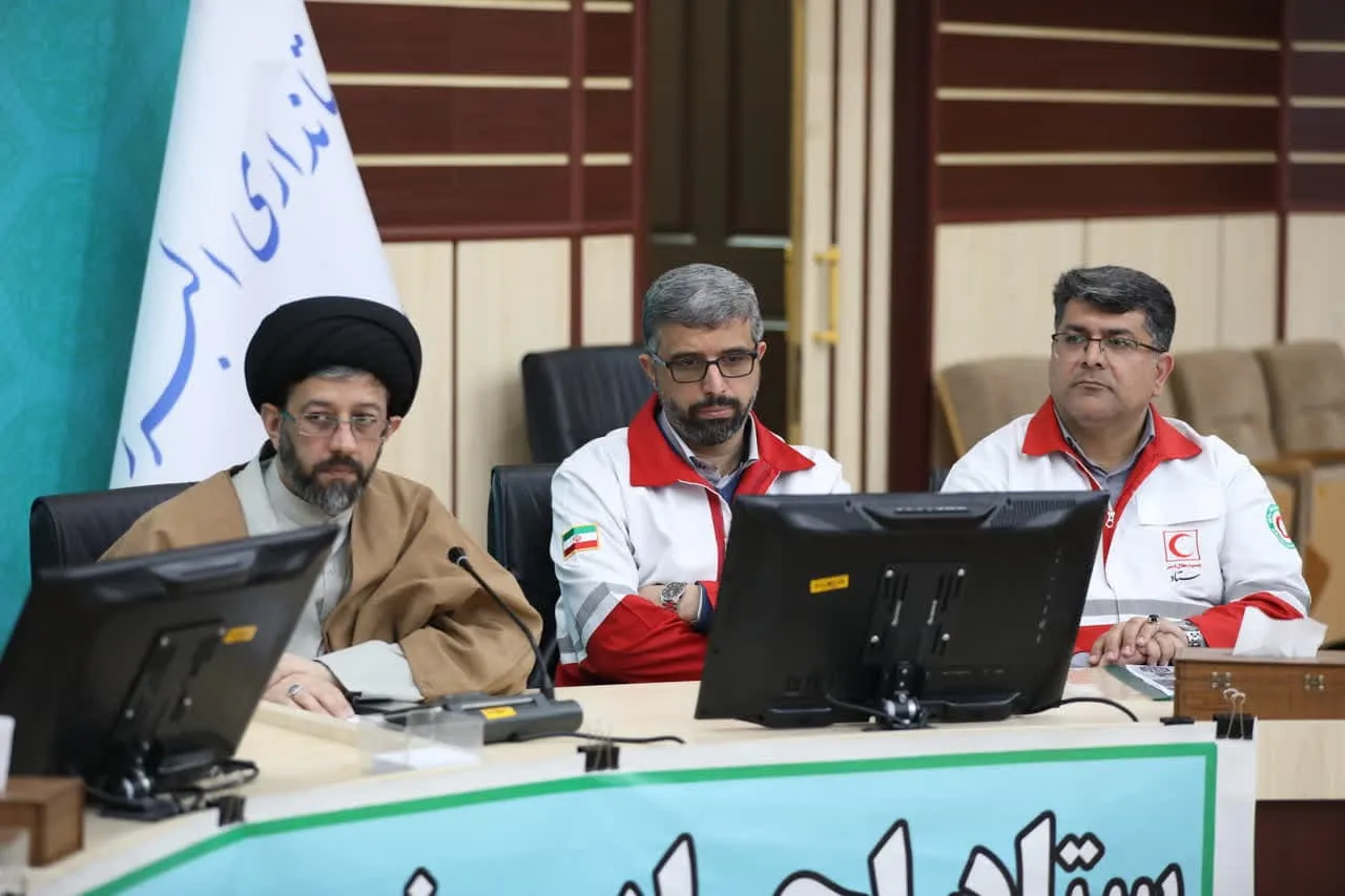 رسیدگی به وضیعت مساجد و نمازخانههای بینراهی در جلسه خدمات سفر استانداری البرز
