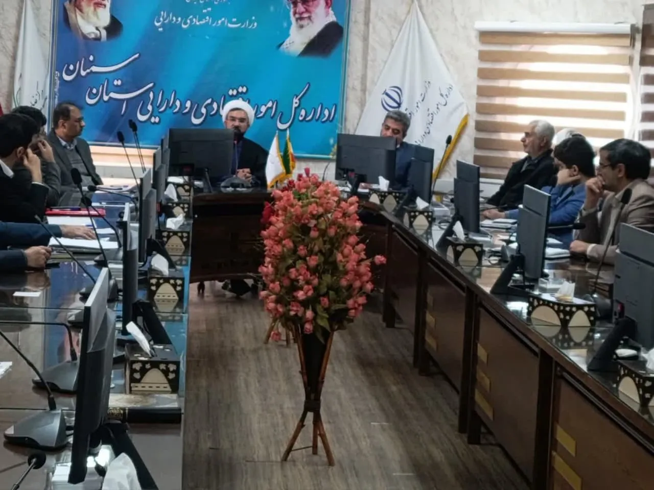 جلسه مدیر ستاد اقامه نماز با ذی‌حسابان ادارات کل استان سمنان برگزار شد