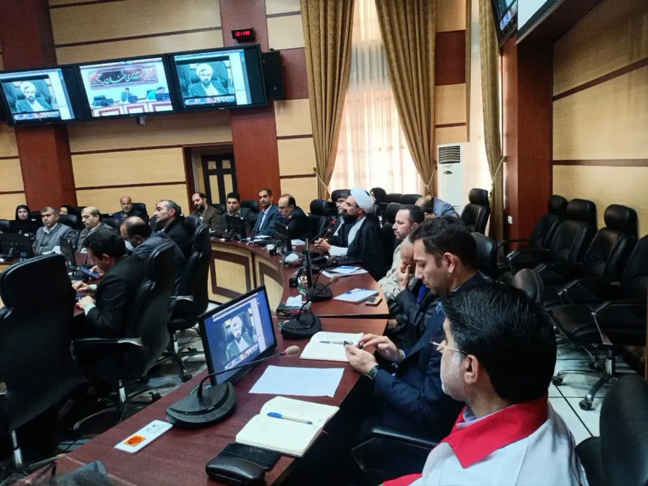 بررسی چالش کمآبی نمازخانهها در ستاد بحران استان سمنان