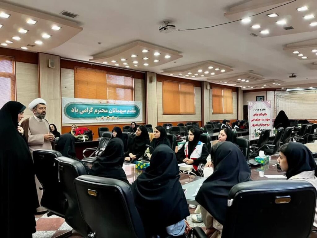 حضور مدیر ستاد اقامه نماز در طرح مانا و جشن روز اولی‌های هلال احمر زنجان