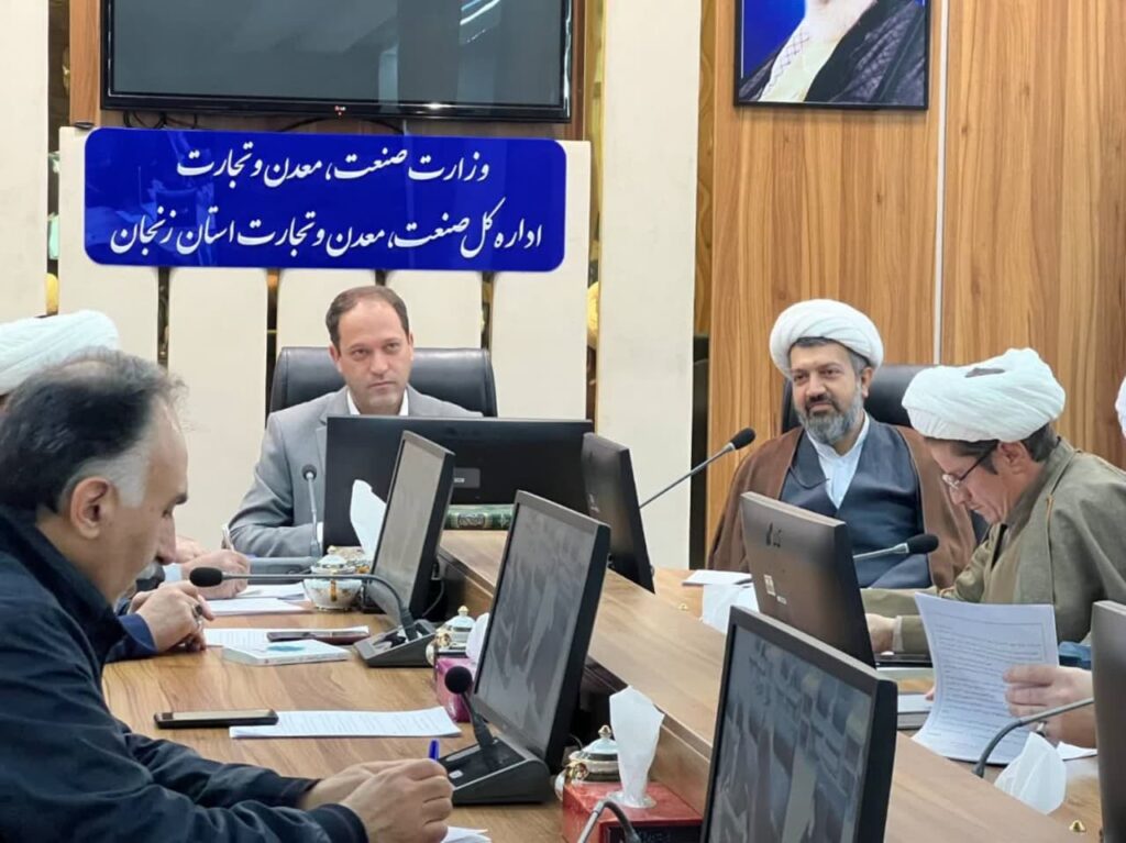 دیدار مدیر ستاد اقامه نماز زنجان با مدیر کل اداره سمت استان