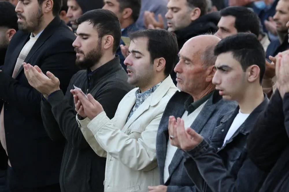 نماز عید سعید فطر در شهر اردبیل