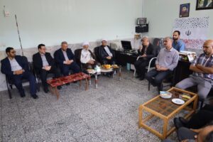 دانش و ارزش را با همدیگر باید بیاموزید / ارزش ها در زندگی شما پررنگ باشد