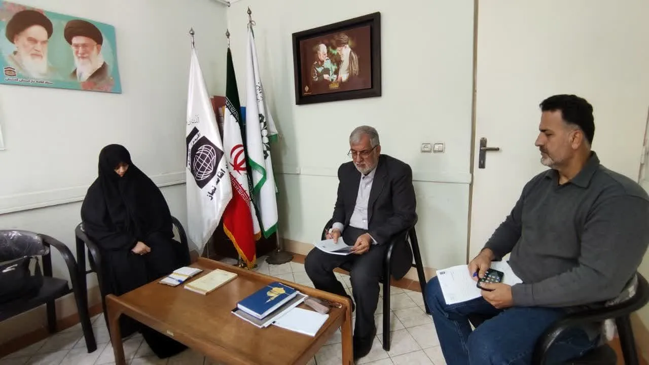 نشست هم اندیشی مدیر ستاد اقامه نماز گلستان با مشاور امور بانوان و خانواده