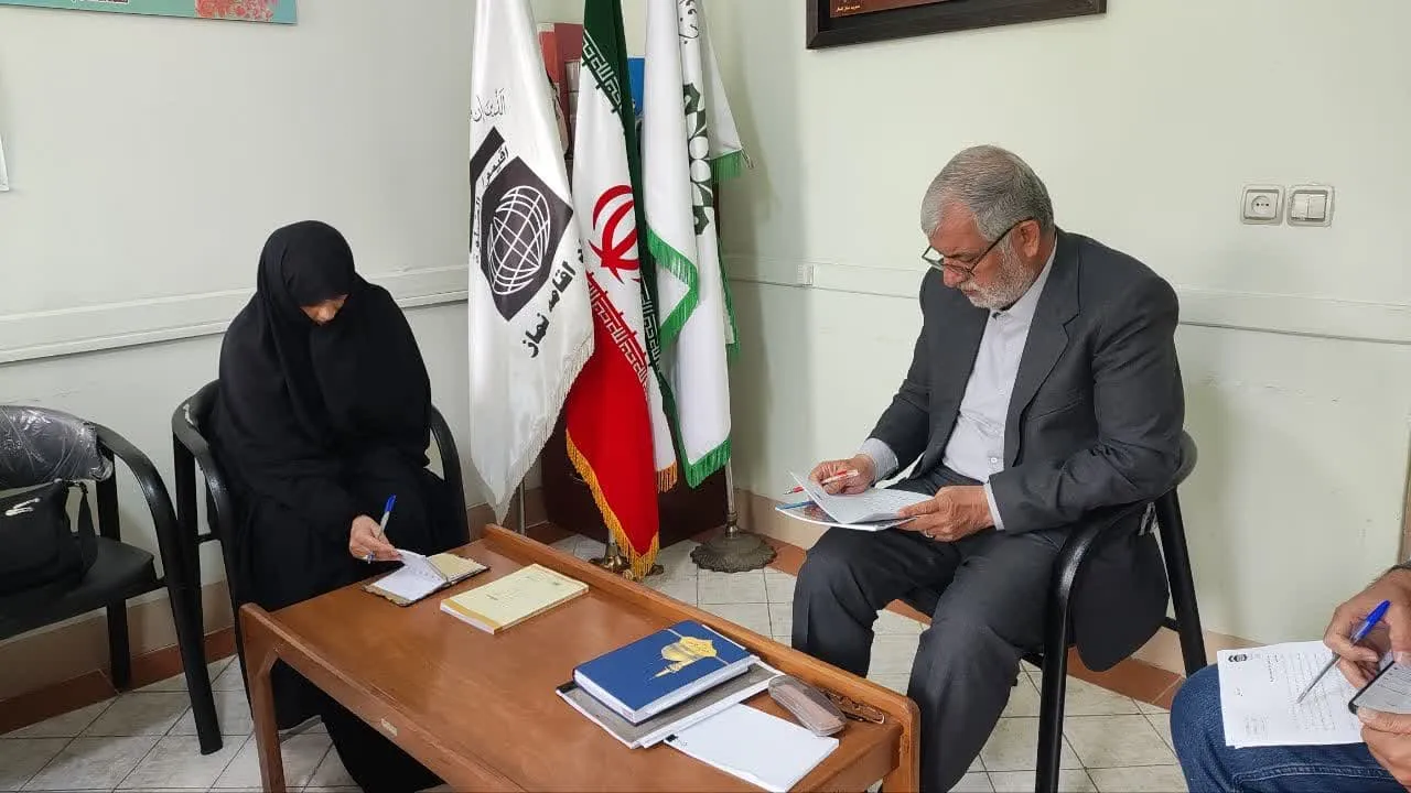 نشست هم اندیشی مدیر ستاد اقامه نماز گلستان با مشاور امور بانوان و خانواده