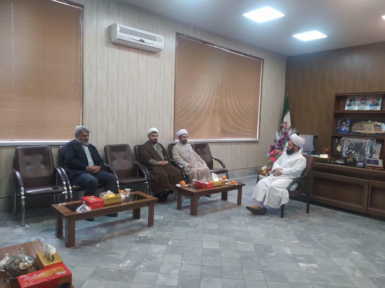 دیدار مدیر ستاد اقامه نماز با رئیس عقیدتی سیاسی تبریز