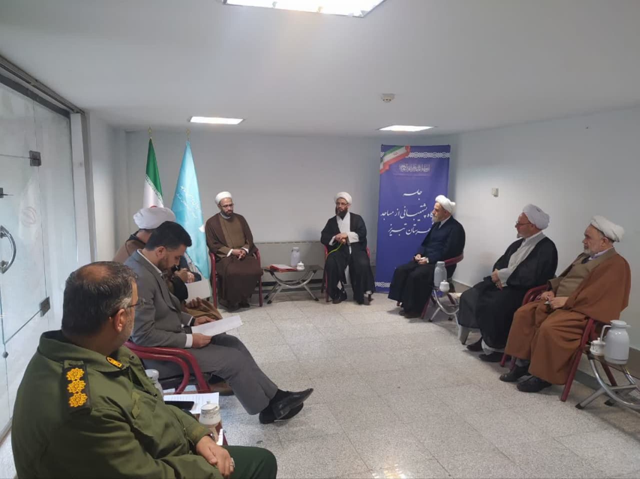 پنجمین جلسه قرارگاه پشتیبانی از مساجد تبریز