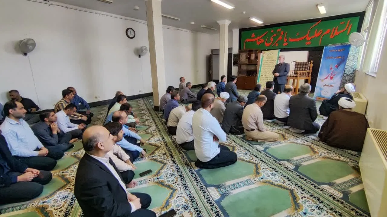 آئین تجلیل از فعالین نماز اداره کل کمیته امداد امام خمینی(ره) گلستان برگزار شد