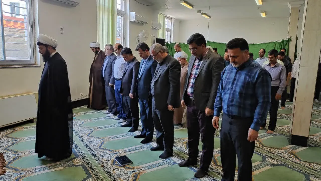 آئین تجلیل از فعالین نماز اداره کل کمیته امداد امام خمینی(ره) گلستان برگزار شد