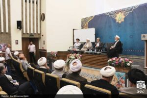 اولین گردهمایی دبیران شورای اقامه نماز دستگاه‌های اجرایی کشور برگزار شد