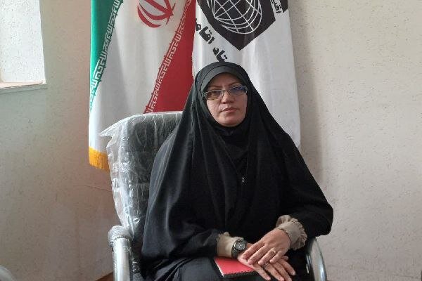 مادر مهمترین نقش را در پرورش نسل نمازخوان دارد
