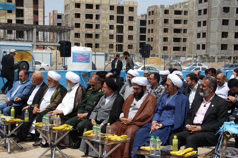 آیین کلنگ زنی اولین مسجد نهضت ملی مسکن قم برگزار شد