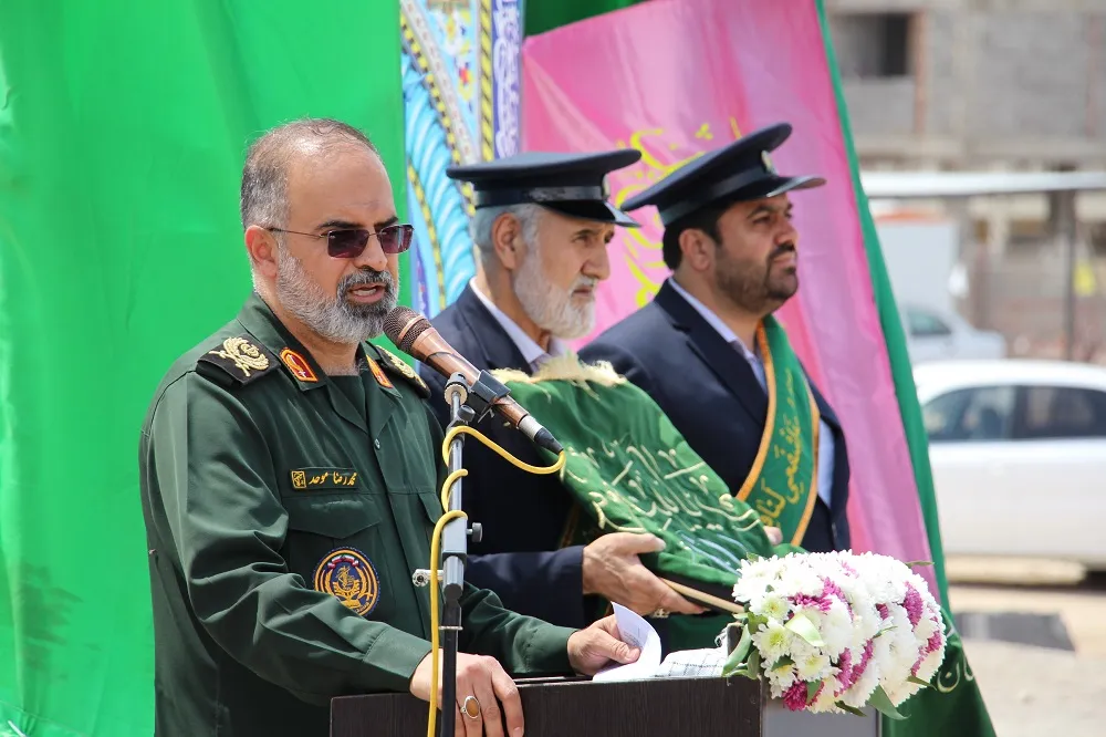 آیین کلنگ زنی اولین مسجد نهضت ملی مسکن قم برگزار شد