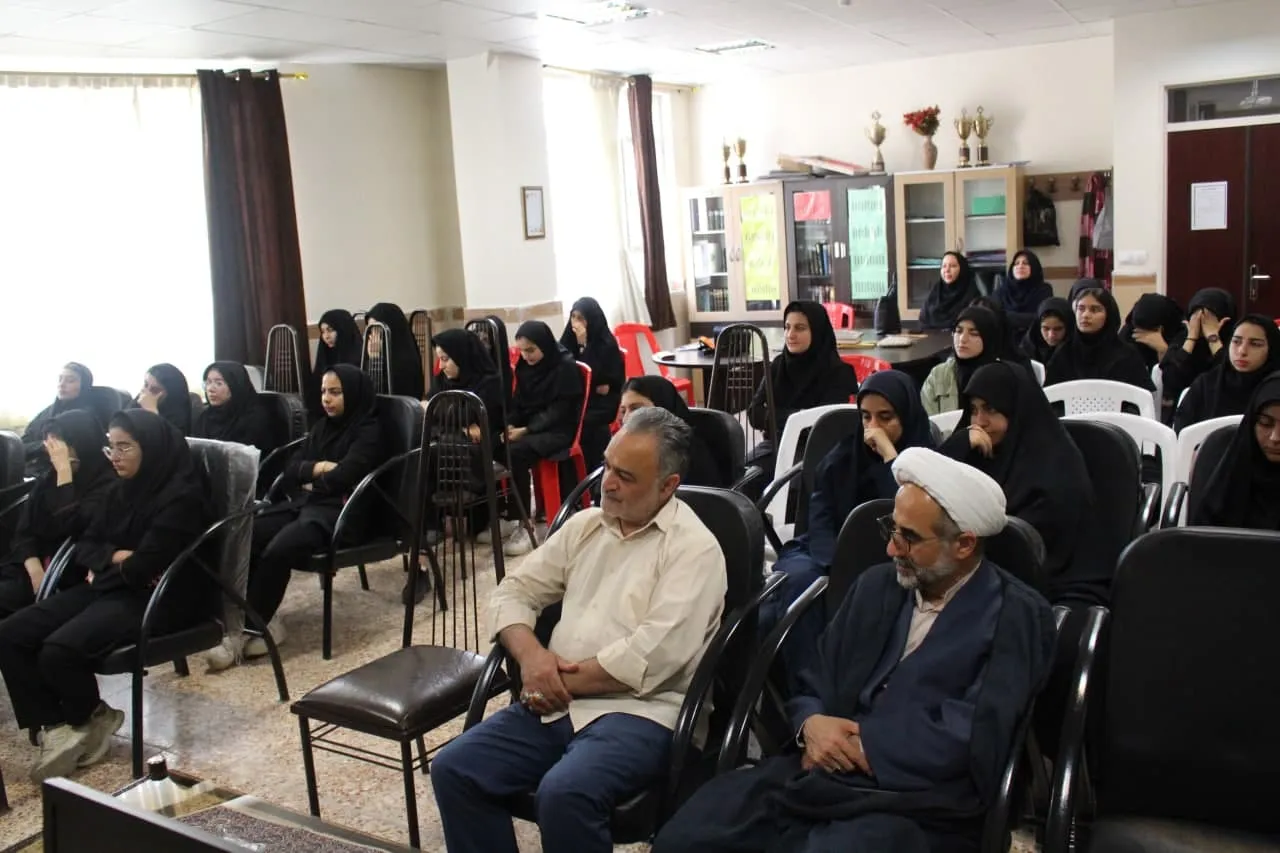 بازدید میدانی و ارزیابی برنامههای در حال انجام استان قزوین انجام شد
