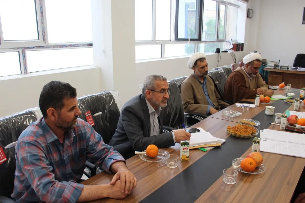 بازدید میدانی و ارزیابی برنامه های در حال انجام استان قزوین انجام شد