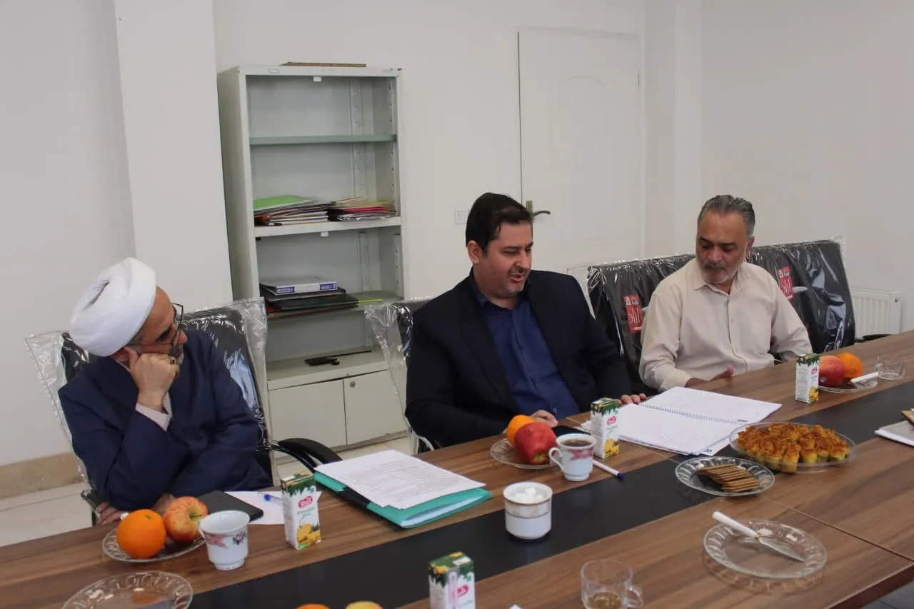 بازدید میدانی و ارزیابی برنامه های در حال انجام استان قزوین انجام شد