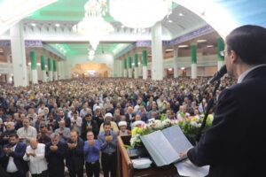 نماز عید سعید فطر در قم اقامه شد