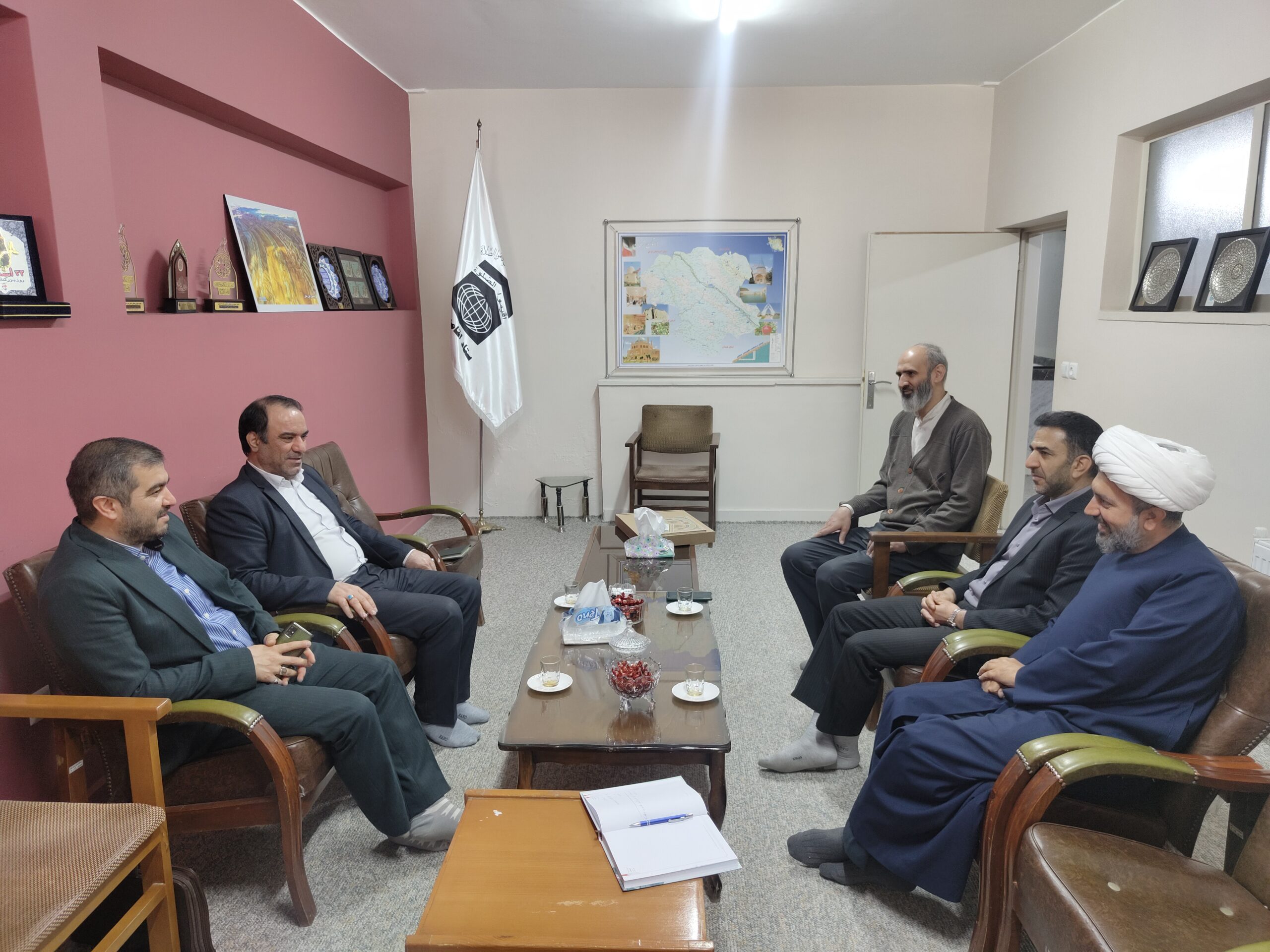 نشست همفکری معاونین فرهنگی و محاکم دادگستری زنجان با مدیر ستاد اقامه نماز