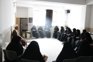 اولین جلسه هیئت اندیشه ورز امور بانوان ستاد اقامه نماز قم برگزار شد