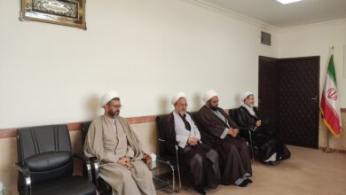 دیدار مدیر و اعضای ستاد اقامه نماز و بنیاد مهدویت با امام جمعه کرمان